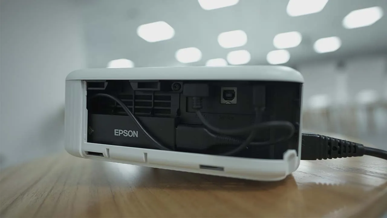 Probamos el nuevo videoproyector Epson Epiqvision Fh02