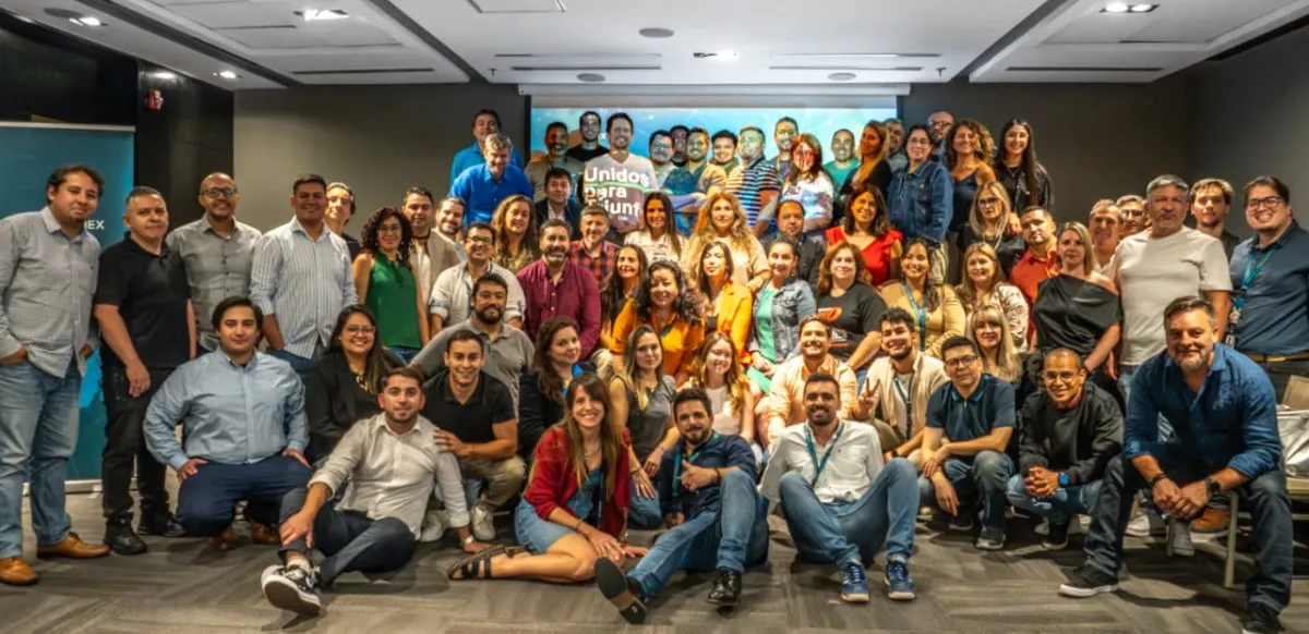 Equipo TD SYNNEX Chile reunido para definir estrategias y objetivos para un 2025 de éxito.