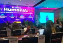 Líderes y expertos en talento humano y tecnología se reunieron en la Semana del Talento 2025 para debatir el impacto de la inteligencia artificial en el mundo laboral y su regulación en Colombia.