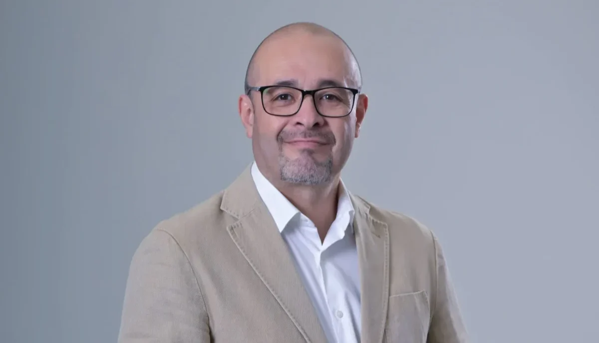 Reiniciar para avanzar: Intel y la gran renovación tecnológica que marcará 2025 3 “Tenemos uno de los ecosistemas más completos para compatibilidad de aplicaciones, y muchos modelos de IA ya están incorporados directamente en las PCs” - David López.