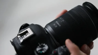 Con un diseño compacto y una apertura constante de f/2.8, el nuevo objetivo de Canon es ideal para fotografía y video en cualquier entorno.