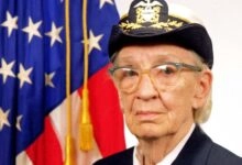 Grace Hopper, una de las figuras más influyentes de la historia de la informática.